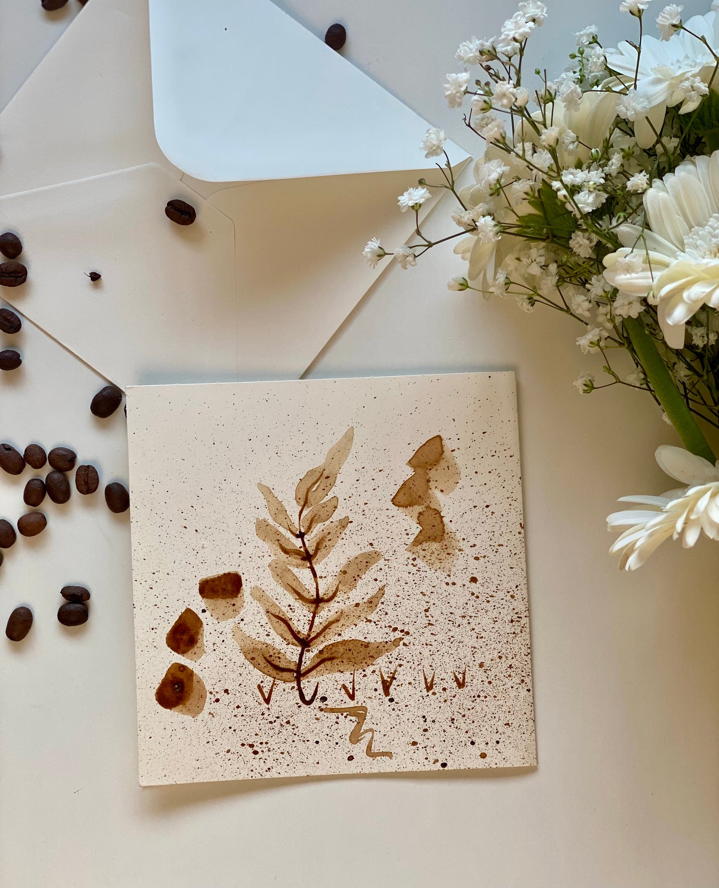 🎁 Carte illustrée – Peinture au café | 13,5 cm x 13,5 cm