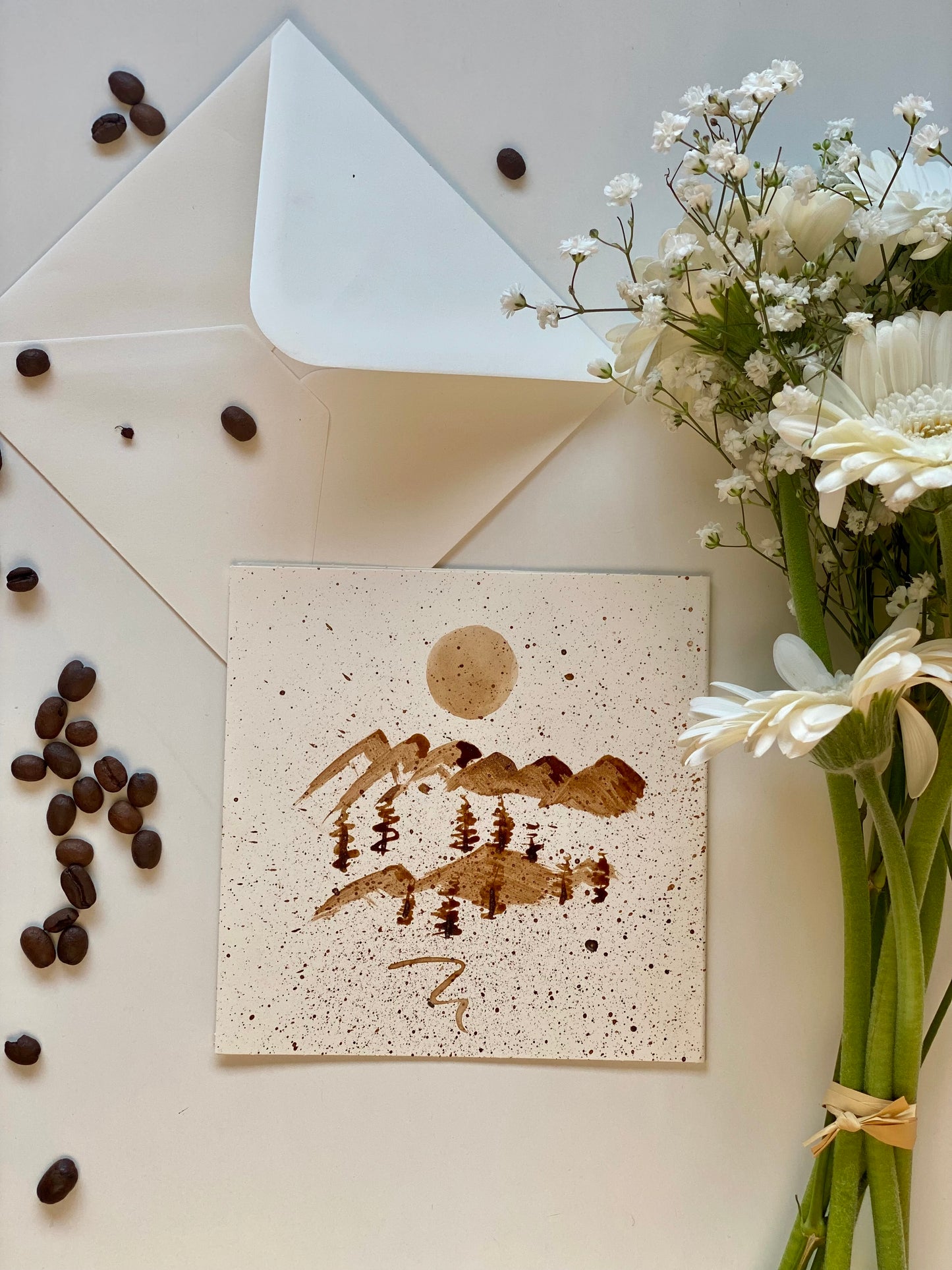 🎁 Carte illustrée – Peinture au café | 13,5 cm x 13,5 cm