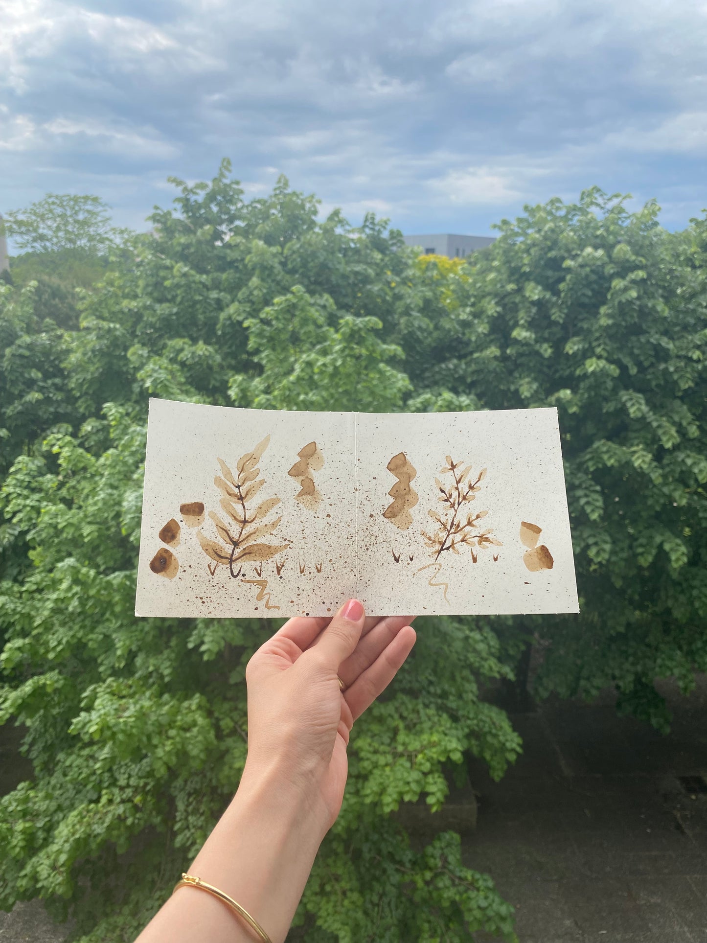 🎁 Carte illustrée – Peinture au café | 13,5 cm x 13,5 cm